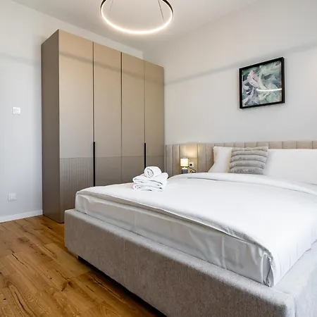 Korfantego Premium 39b By Bookinghost Apartment Katowice
