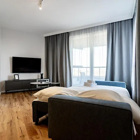 Korfantego Premium 39b By Bookinghost * Katowice